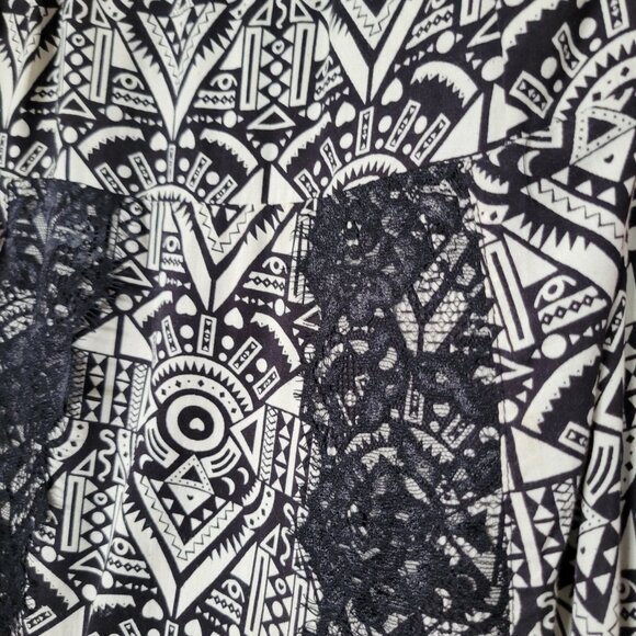 Entro Boho Lace Slip Dress โ Size Small - Picture 5 of 5